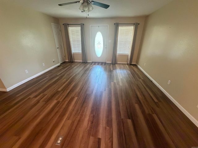 905 W Unity Road, Paragould, AR 72450