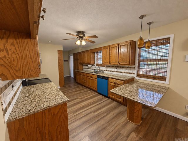 905 W Unity Road, Paragould, AR 72450