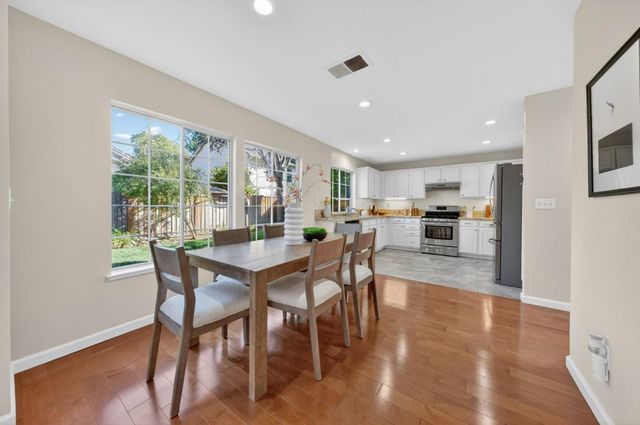 914 Arrowtail Terrace, Fremont, CA 94536