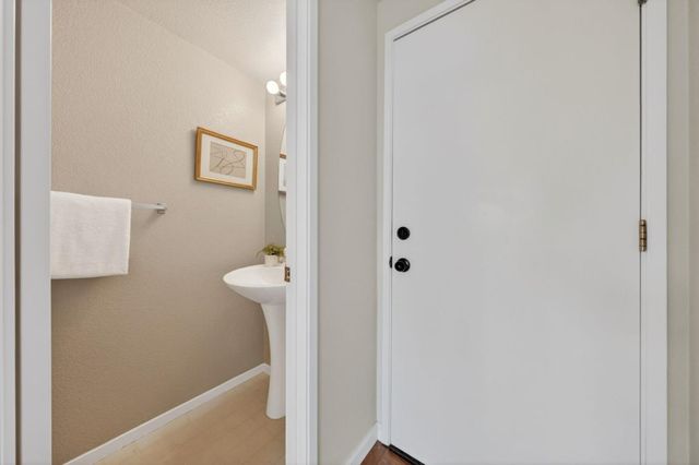 914 Arrowtail Terrace, Fremont, CA 94536