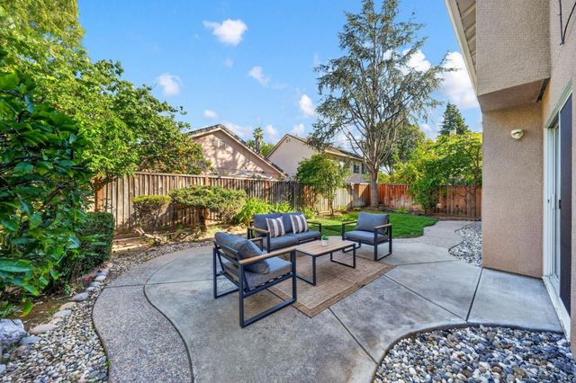 914 Arrowtail Terrace, Fremont, CA 94536