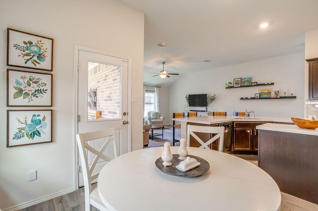 8621 Glenburne Drive, Fort Worth, TX 76131