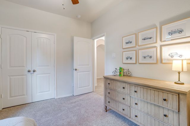 8621 Glenburne Drive, Fort Worth, TX 76131