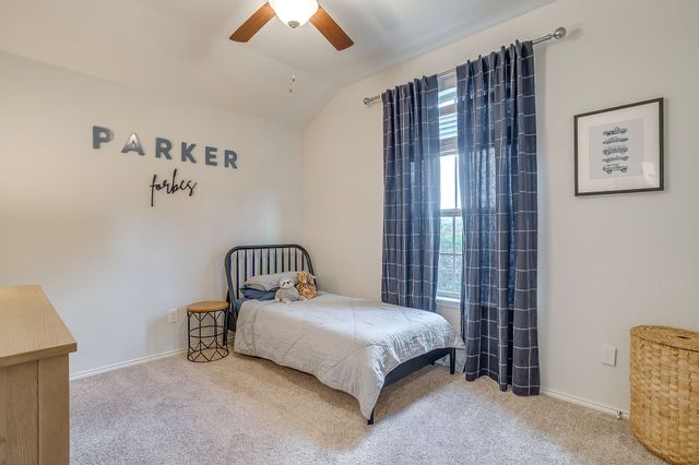 8621 Glenburne Drive, Fort Worth, TX 76131