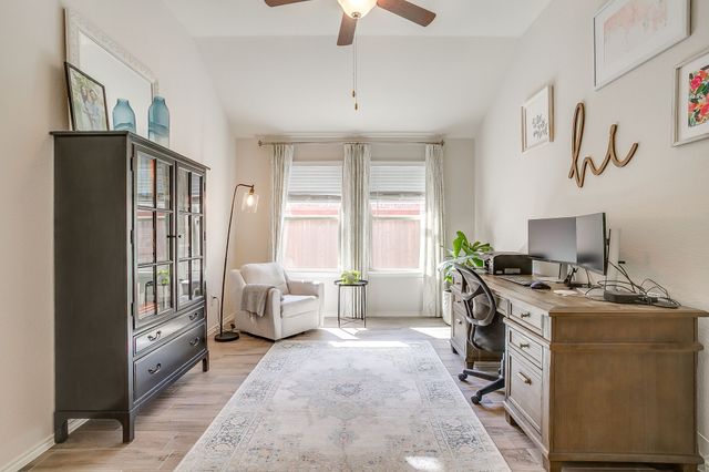 8621 Glenburne Drive, Fort Worth, TX 76131