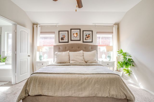 8621 Glenburne Drive, Fort Worth, TX 76131