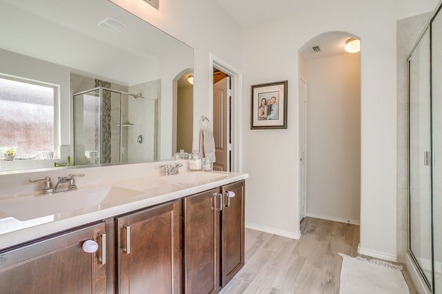 8621 Glenburne Drive, Fort Worth, TX 76131