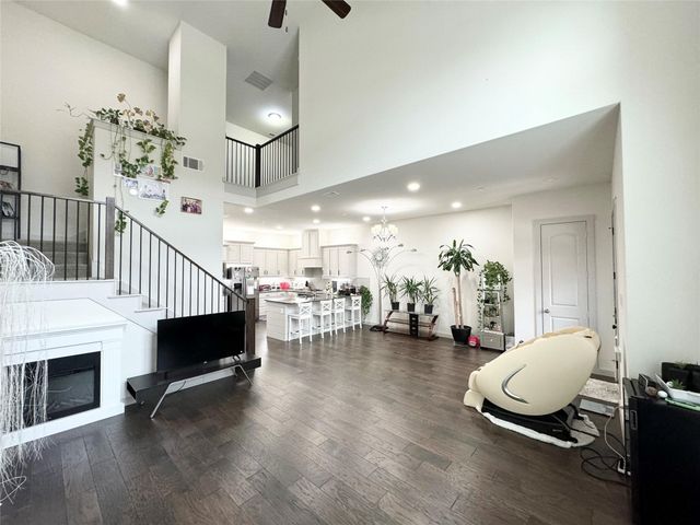 4825 Paddock Trail, Carrollton, TX 75010