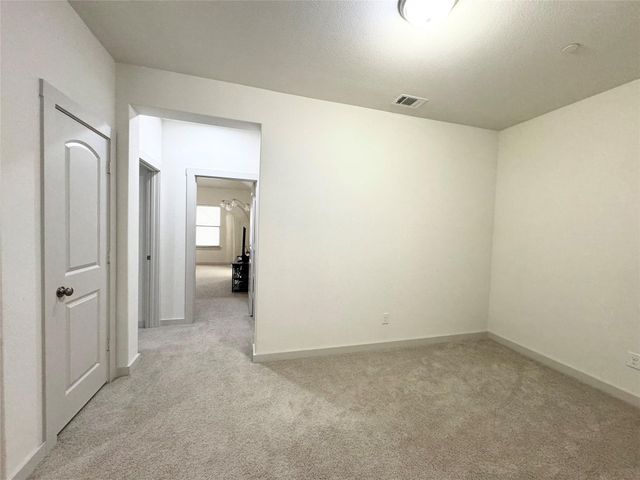 4825 Paddock Trail, Carrollton, TX 75010