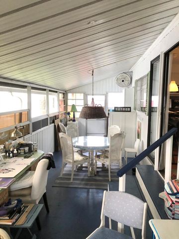 610 Frangipani Lane, Deerfield Beach, FL 33442