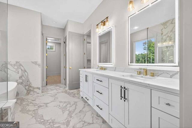 165 Chariot Court, Jefferson, GA 30549