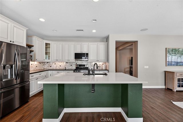 29114 Light Sails Court, Menifee, CA 92585