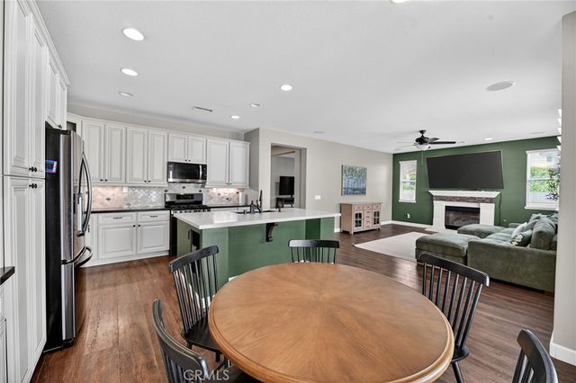 29114 Light Sails Court, Menifee, CA 92585