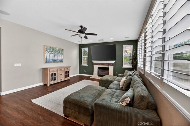 29114 Light Sails Court, Menifee, CA 92585