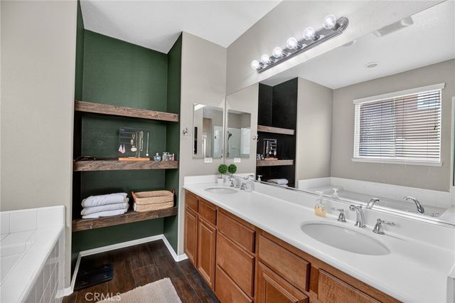 29114 Light Sails Court, Menifee, CA 92585