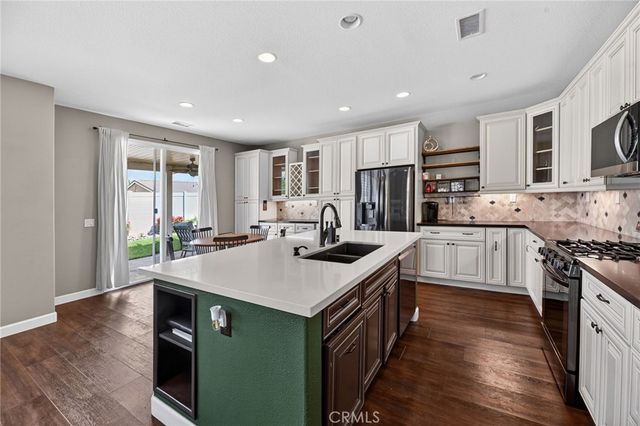 29114 Light Sails Court, Menifee, CA 92585