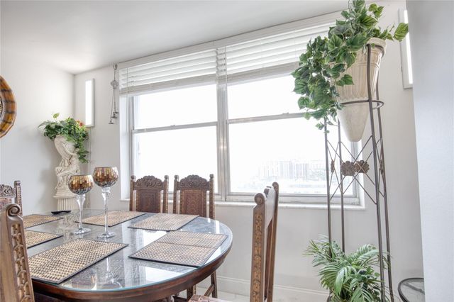 111 Briny Ave 2008, Pompano Beach, FL 33062