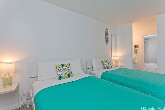 2240 Kuhio Avenue 1311, Honolulu, HI 96815