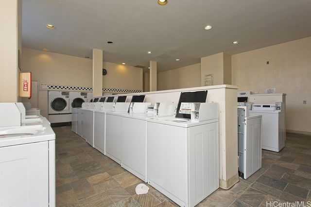 2240 Kuhio Avenue 1311, Honolulu, HI 96815