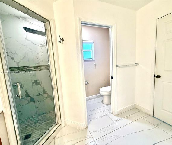 313 NW 16 PL, Cape Coral, FL 33993