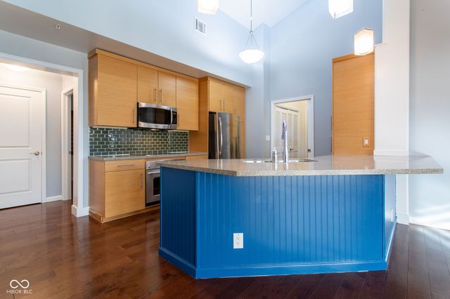 1300 Shenandoah Drive, Lafayette, IN 47905