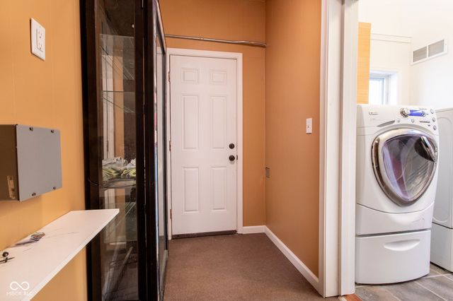 1300 Shenandoah Drive, Lafayette, IN 47905