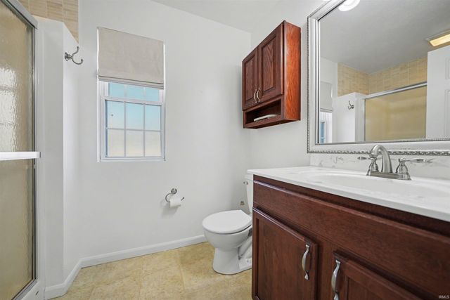 55355 Suncrest Drive, New Carlisle, IN 46552