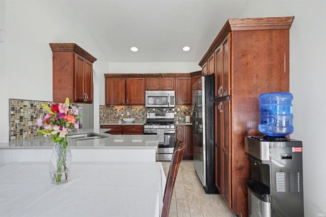 55355 Suncrest Drive, New Carlisle, IN 46552