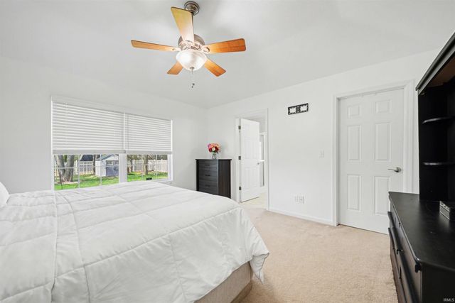 55355 Suncrest Drive, New Carlisle, IN 46552