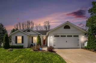 55355 Suncrest Drive, New Carlisle, IN 46552