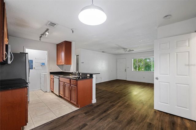 10263 GANDY BOULEVARD N 2405, St Petersburg, FL 33702