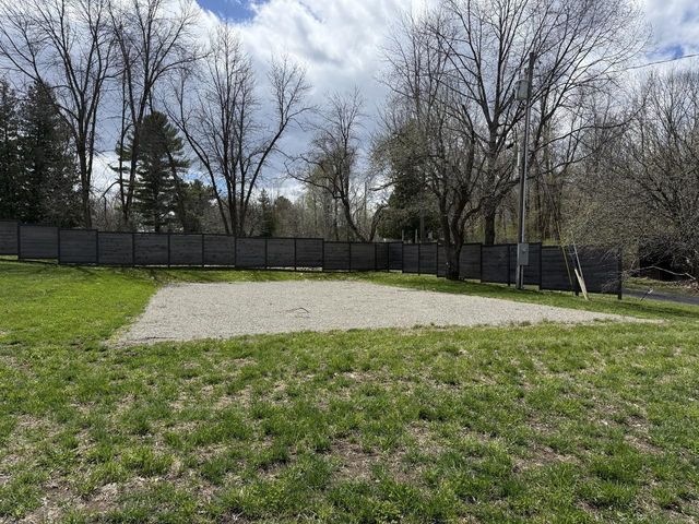 274 Stone Gate Lane, North Hero, VT 05474