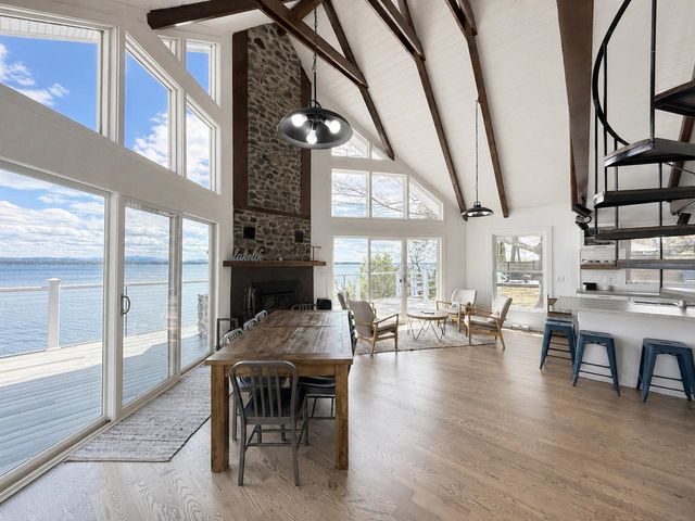 274 Stone Gate Lane, North Hero, VT 05474