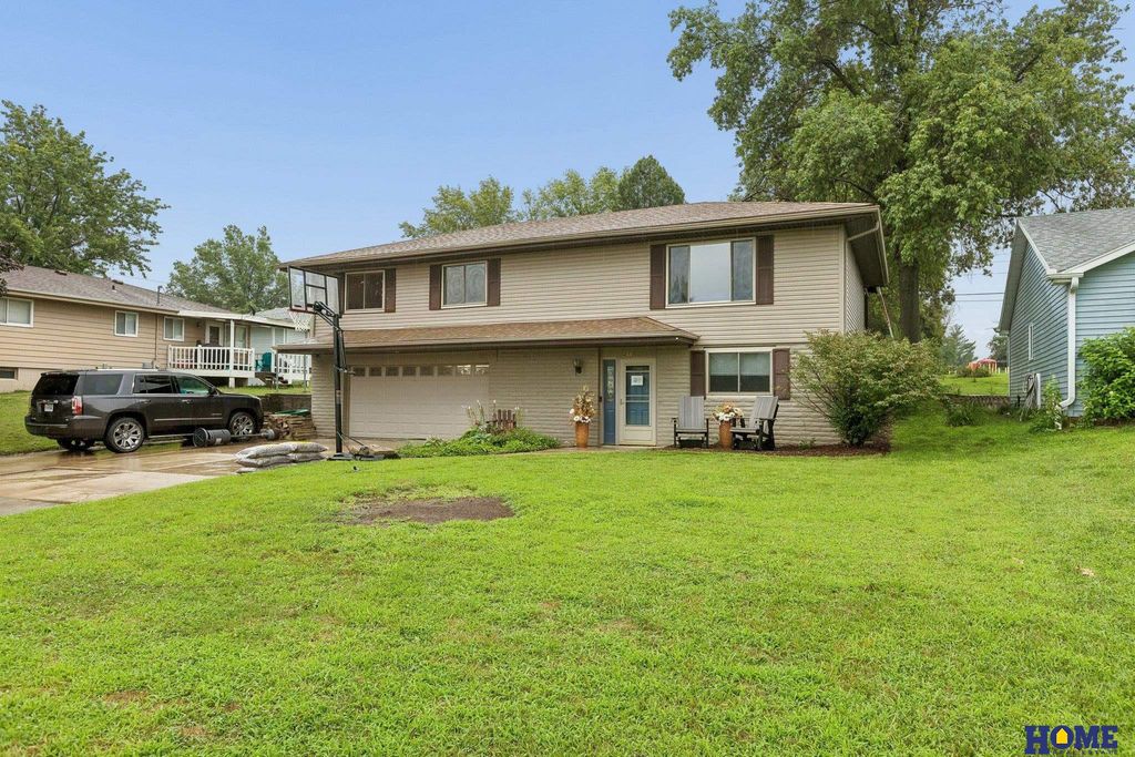 2517 Kendel Drive, Ashland, NE 68003