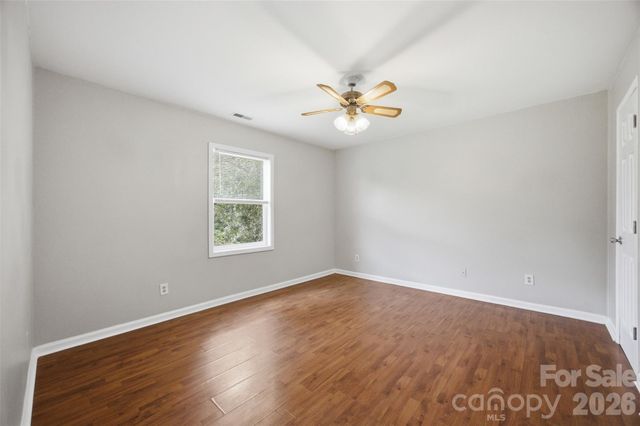 534 Mary Charlotte Drive, Charlotte, NC 28262