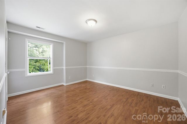 534 Mary Charlotte Drive, Charlotte, NC 28262