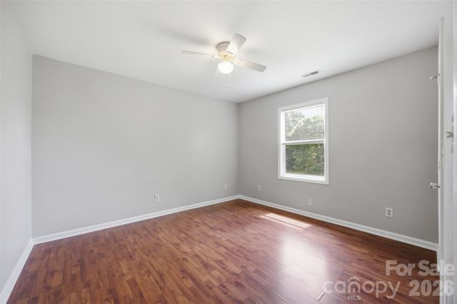 534 Mary Charlotte Drive, Charlotte, NC 28262