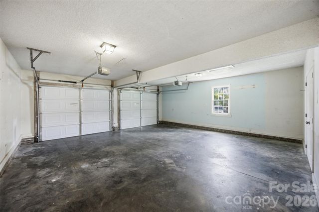 534 Mary Charlotte Drive, Charlotte, NC 28262