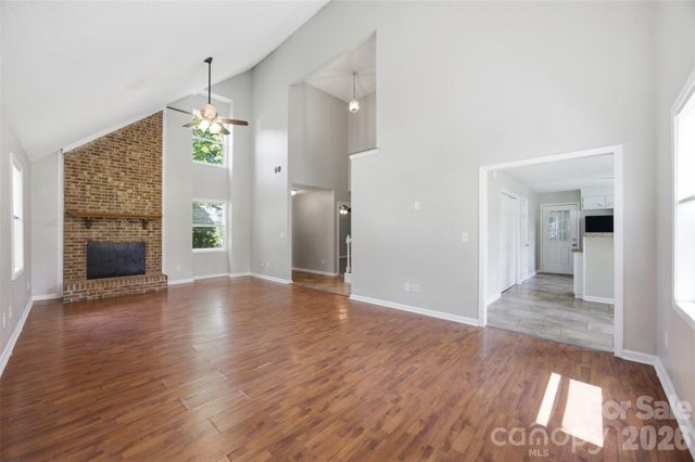 534 Mary Charlotte Drive, Charlotte, NC 28262