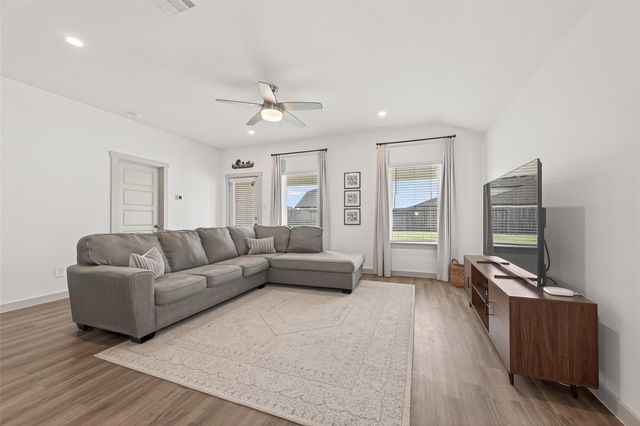 7710 Murciana Drive, Rosharon, TX 77583