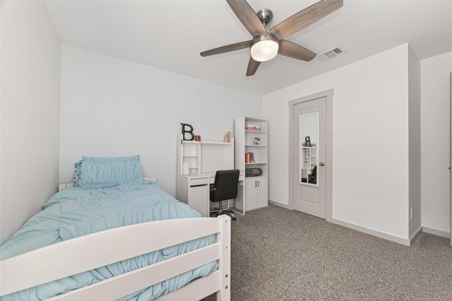 7710 Murciana Drive, Rosharon, TX 77583