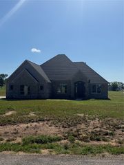 200 Sandlin Lane, Springtown, TX 76082