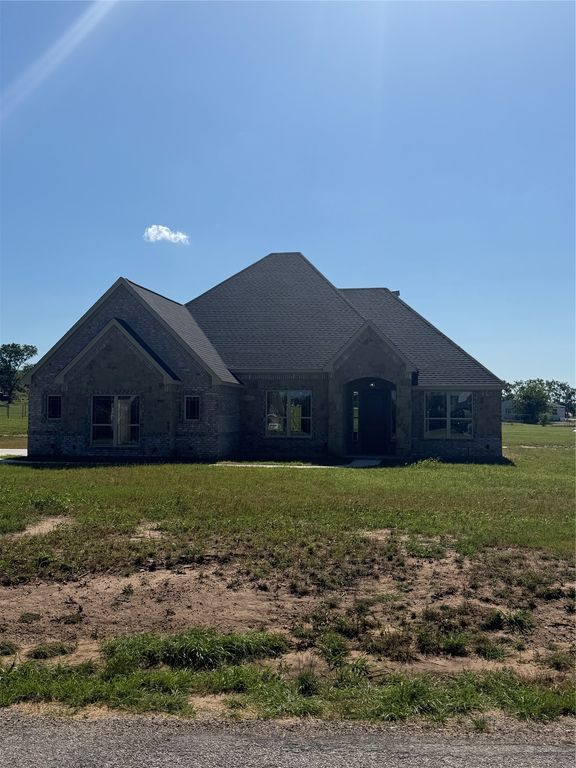 200 Sandlin Lane, Springtown, TX 76082