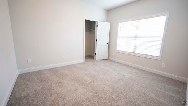 123 Bluecoat Trail, Byron, GA 31008