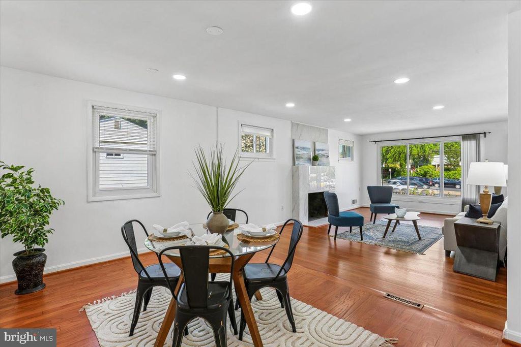 Image 22 of property listing at 12218 CONNECTICUT AVE, Silver Spring, MD 20902