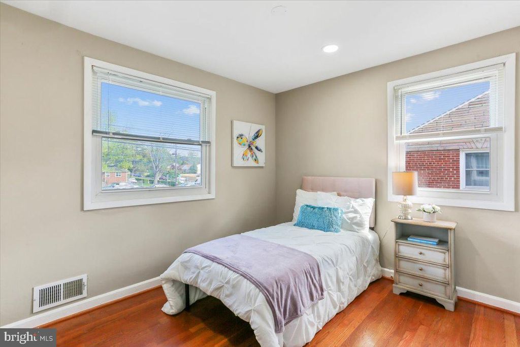 Image 33 of property listing at 12218 CONNECTICUT AVE, Silver Spring, MD 20902