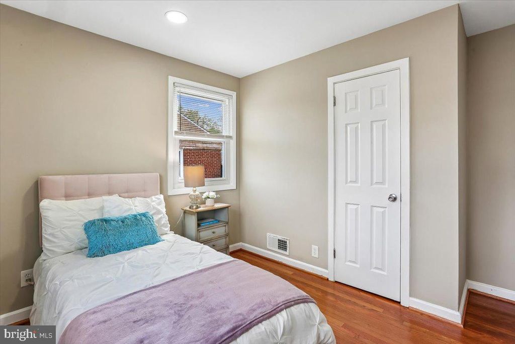 Image 35 of property listing at 12218 CONNECTICUT AVE, Silver Spring, MD 20902