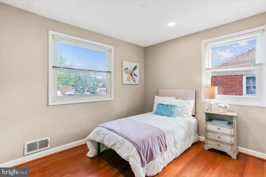 Image 36 of property listing at 12218 CONNECTICUT AVE, Silver Spring, MD 20902