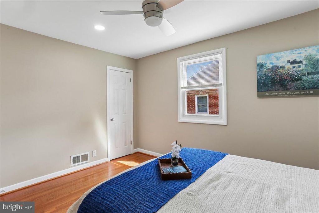 Image 40 of property listing at 12218 CONNECTICUT AVE, Silver Spring, MD 20902