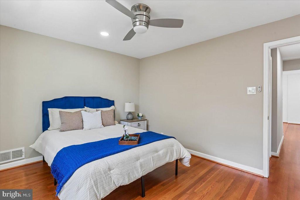 Image 42 of property listing at 12218 CONNECTICUT AVE, Silver Spring, MD 20902